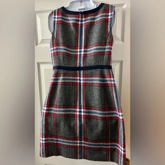 BODEN Heritage British Tweed Shift Dress - Picture 5 of 11